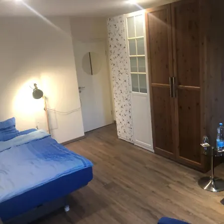 Calm Spacy Room, Own Modern Bath, Near Center, To 1 Person Or A Couple - Not Suitable For Craftsmen, Not Accepted - Privatly Rented Nuremberg