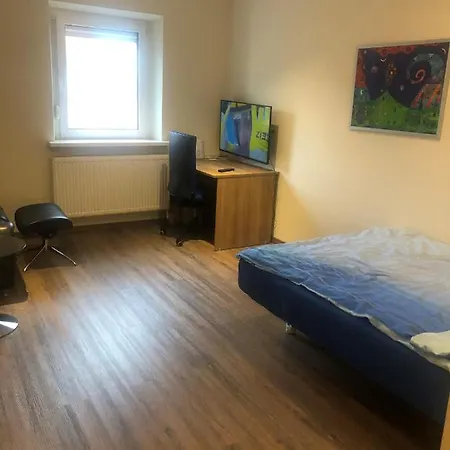 Calm Spacy Room, Own Modern Bath, Near Center, To 1 Person Or A Couple - Not Suitable For Craftsmen, Not Accepted - Privatly Rented Nuremberg